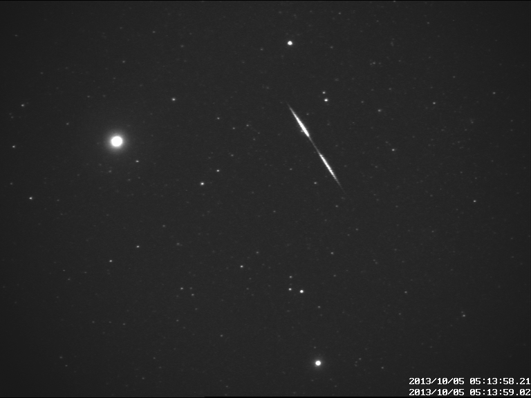 Double-peaked meteor seen from ICC9.