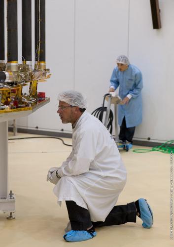 12 September 2013 ***** credits: ESA-CNES-Arianespace / Optique Vidéo du CSG - P. Baudon